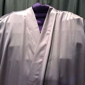 Victoria's Secret - Elegant Satin Robe - Purple